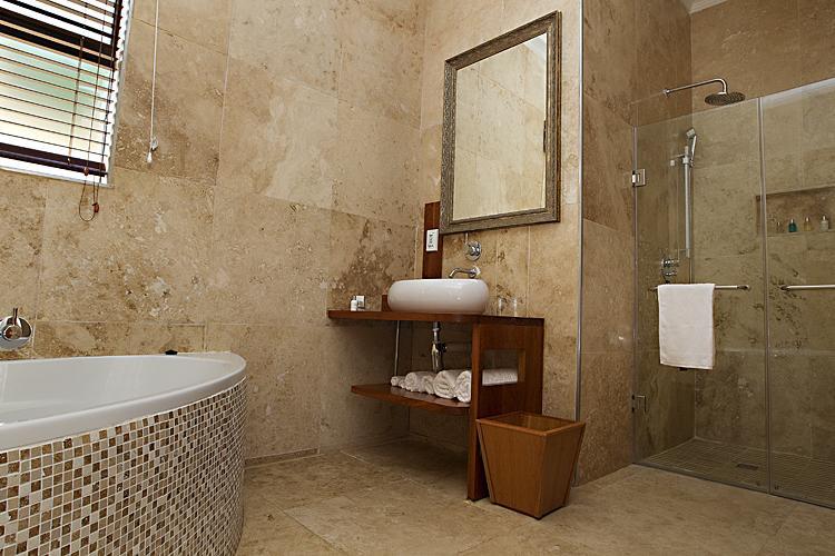 Mavuta Manor Hotell Polokwane Exteriör bild