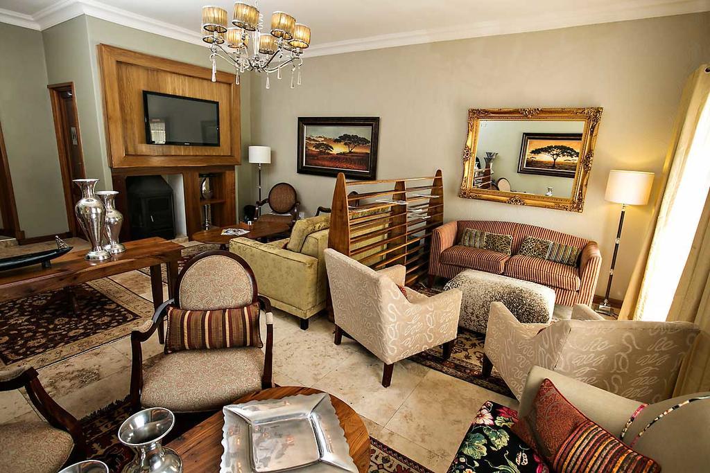 Mavuta Manor Hotell Polokwane Exteriör bild