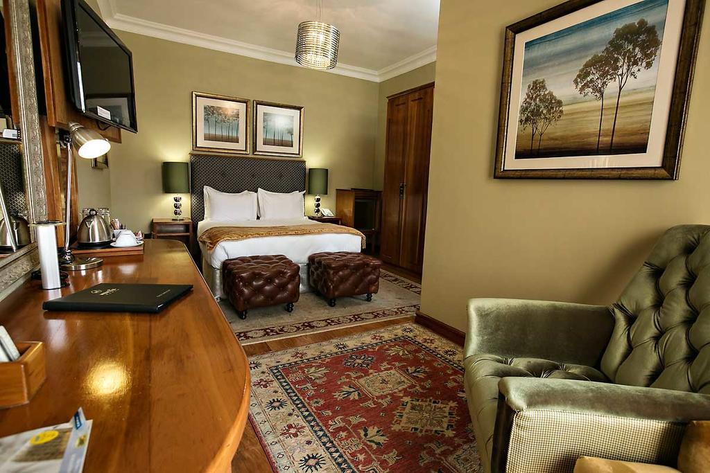 Mavuta Manor Hotell Polokwane Exteriör bild